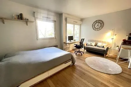 Bleuzen - Ci - Parisian Cosy Apartment *